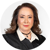 Yasmín Esquivel Mossa